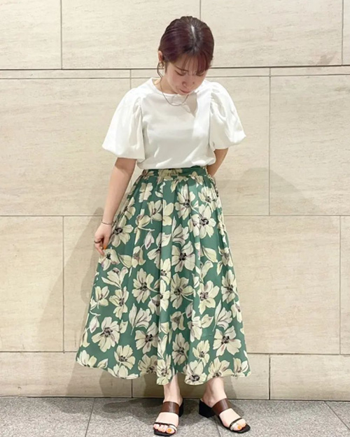 ビジュー付きスウェットチュニック