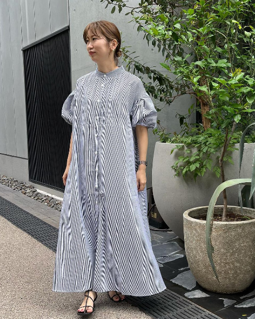 ビジュー付きスウェットチュニック