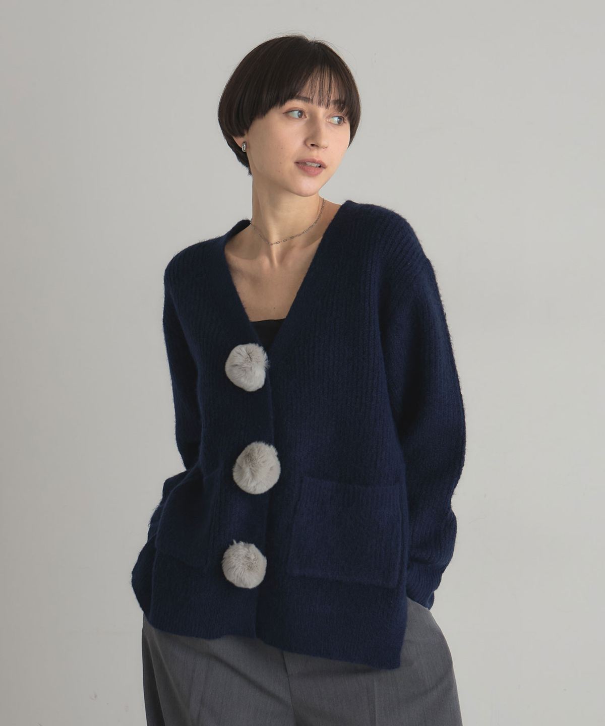 フロントぽんぽんファーロングカーディガン
