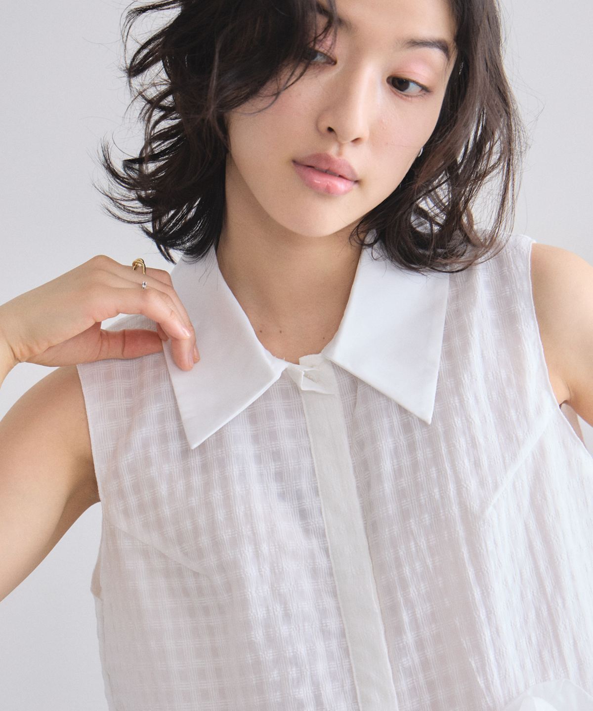 林田岬優さん着用】チェック裾フリルブラウス