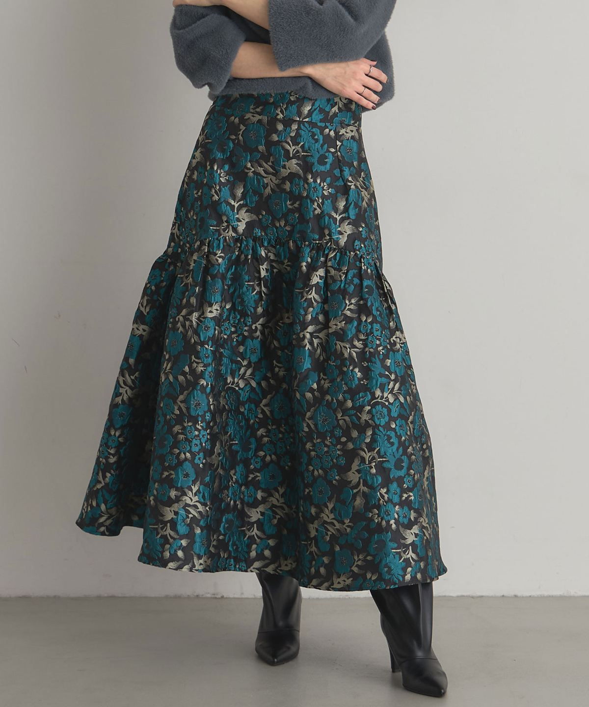 フラワージャガードスカート