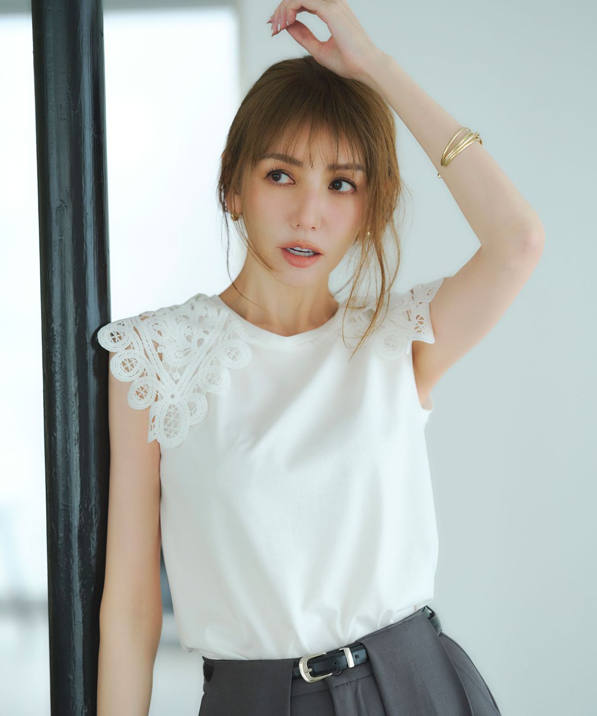 美香さん着用】 【接触冷感・UVカット】レース襟ノースリトップス