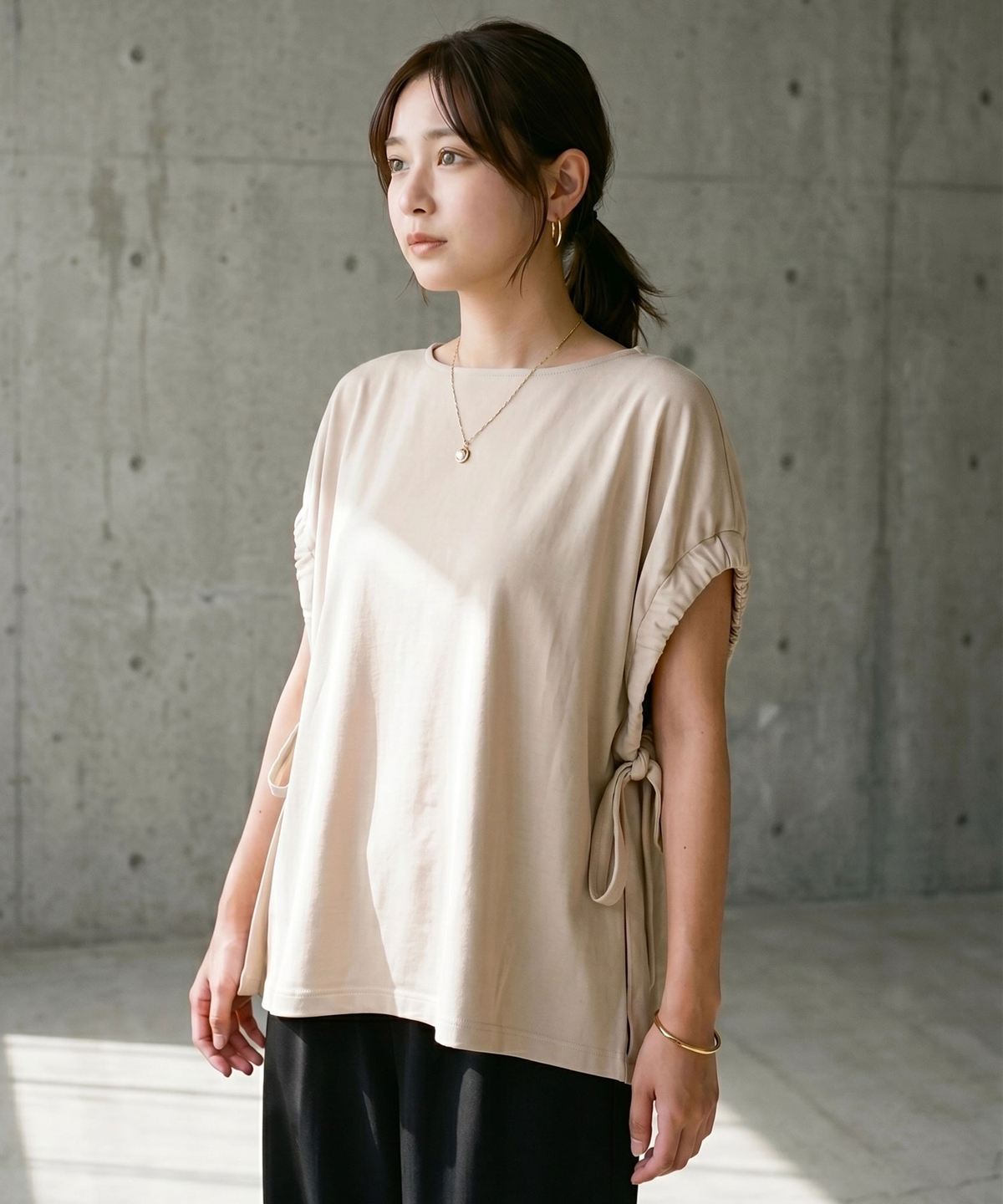 接触冷感・汗染み防止・UVカット】サイドリボンTシャツ