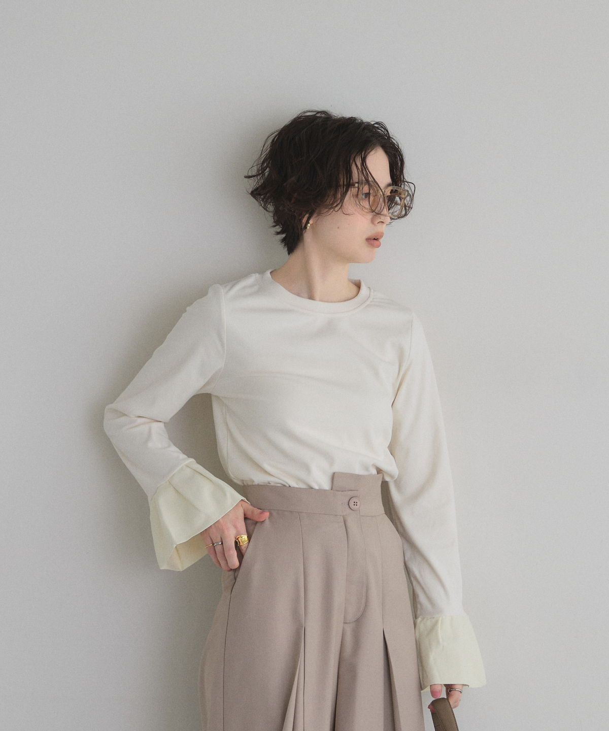 オフィシャルサイト限定】フレアスリーブTシャツ