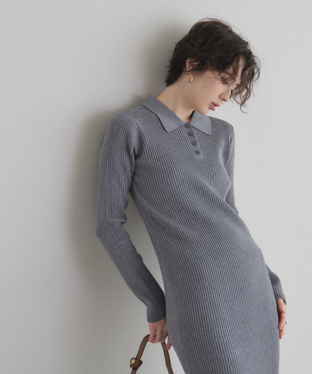 オフィシャルサイト限定】ポロニットロングワンピース