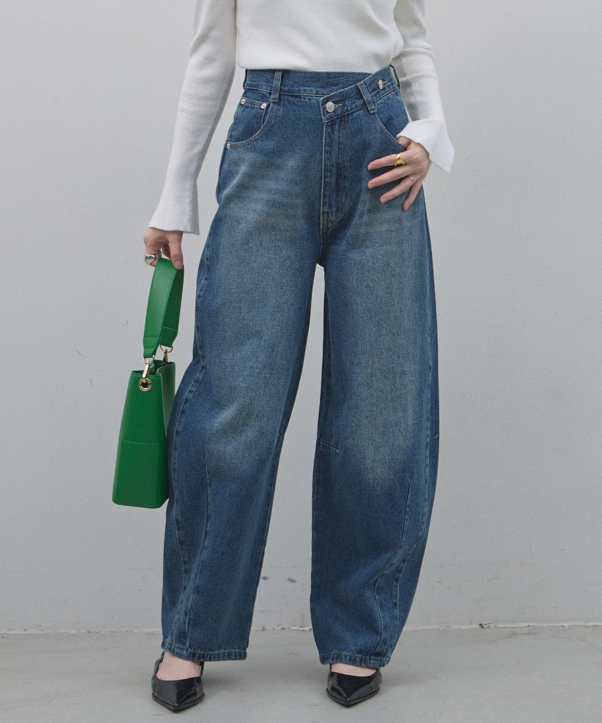 【新品、完売品】アシメダブルウエストワイドデニムパンツ　0サイズ 新品、完売品】アシメダブルウエストワイドデニムパンツ 0サイズ