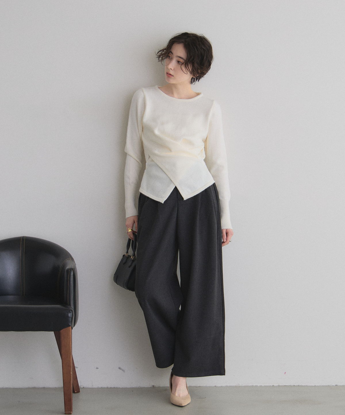 オフィシャルサイト限定】ツータックワイドパンツ