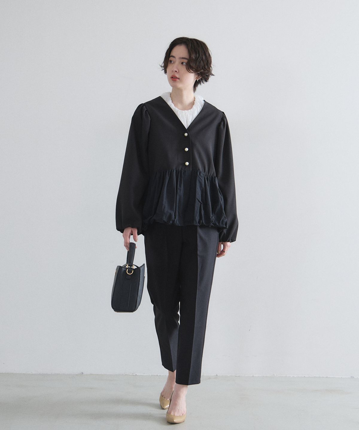 オフィシャルサイト限定】バルーンペプラムジャケット