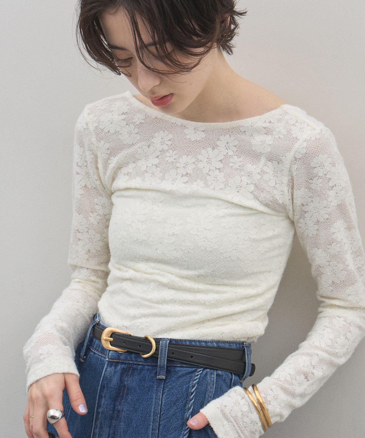 オフィシャルサイト限定】総レースシアートップス