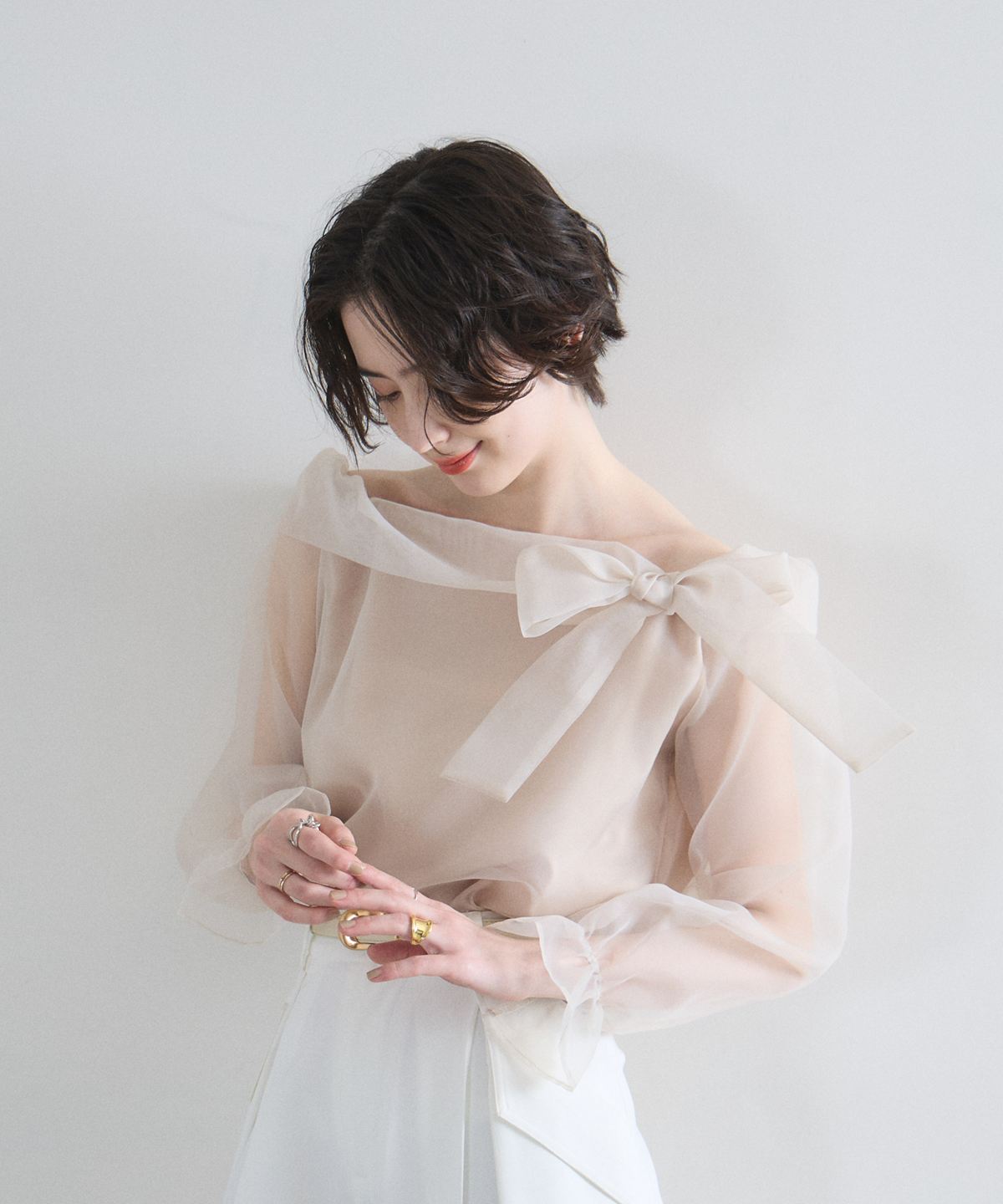 オフィシャルサイト限定】肩リボンシフォンブラウス