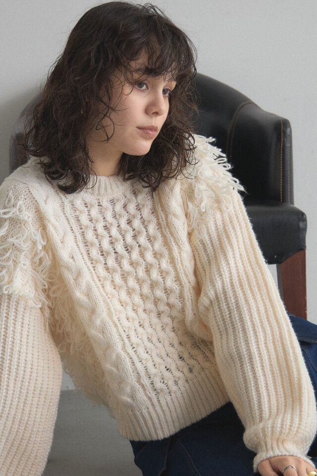 レーススリーブブラウス