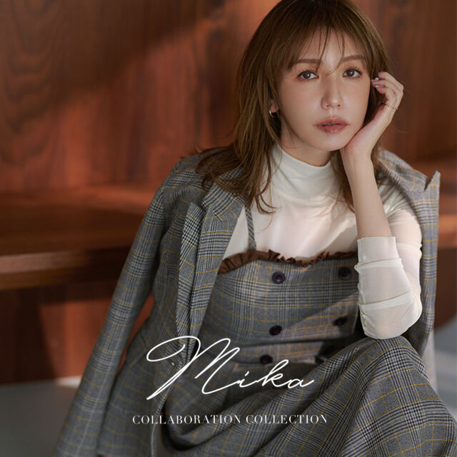 ビジュー付きスウェットチュニック